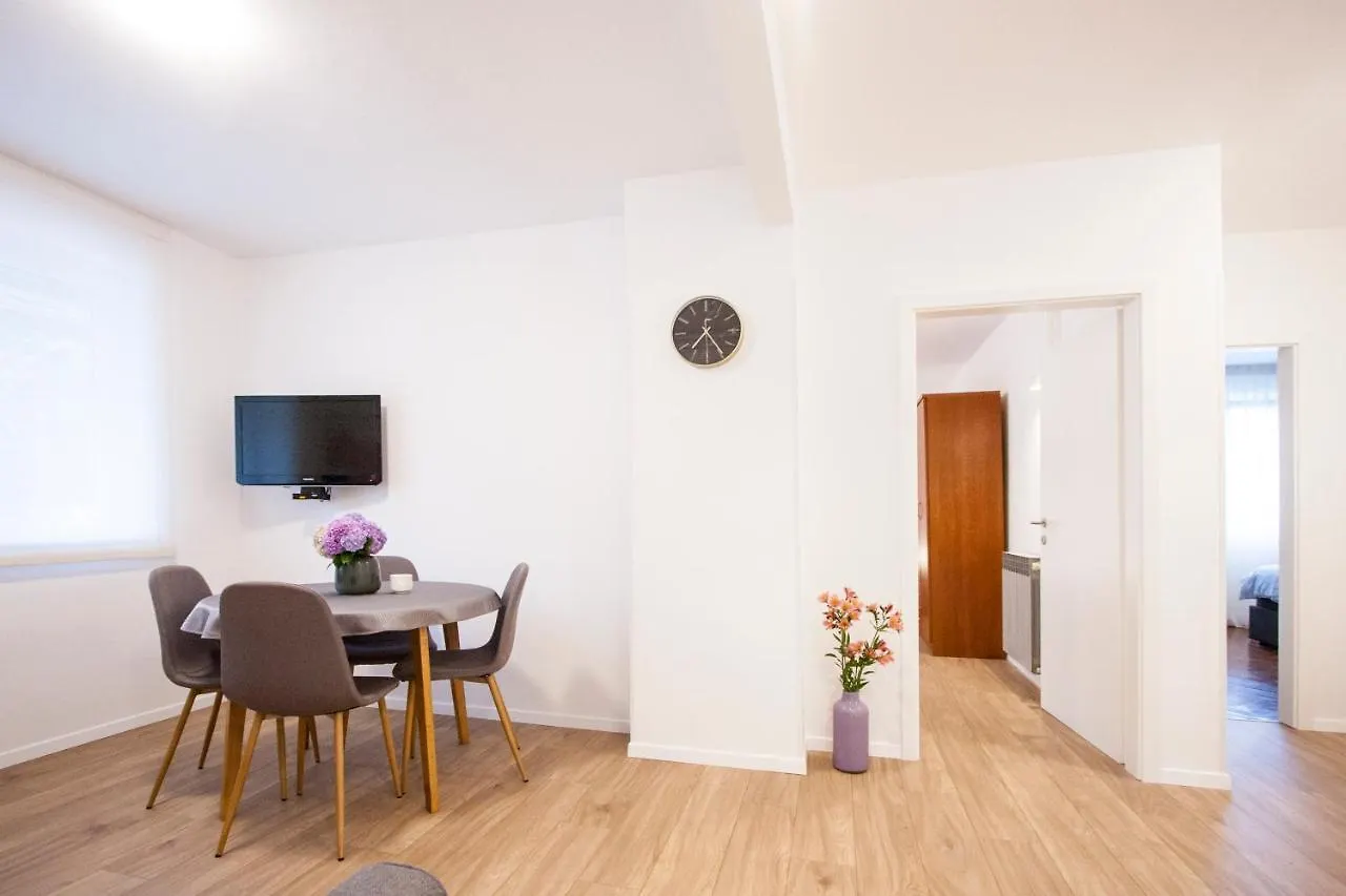 Apartment Vlada Beach Area Porec Croatia