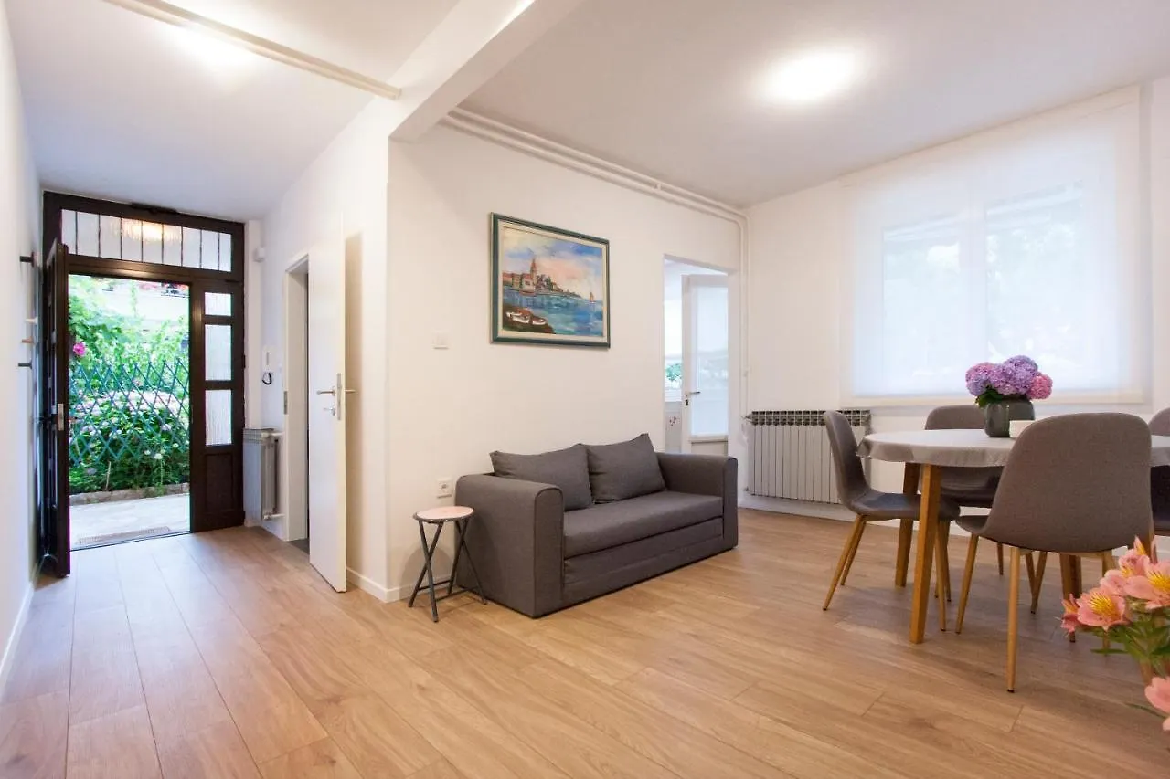 Apartment Vlada Beach Area Porec Croatia